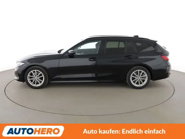 BMW 3 Series view 3