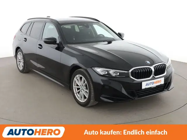 BMW 3 Series view 8