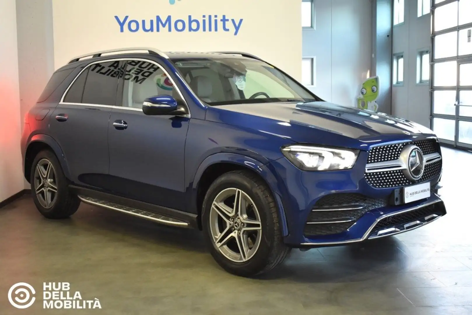 Mercedes-Benz GLE 300 d 4Matic Premium Bleu - 2