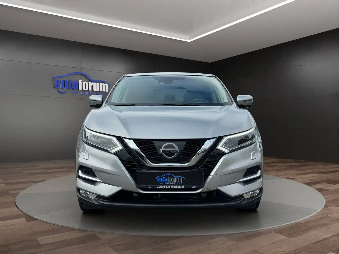Nissan Qashqai N-Connecta AUTOMATIK°NAVI°LED°KAMERA°SHZ Silber - 2