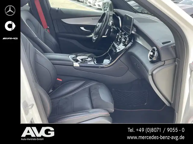 Mercedes-Benz GLC view 13