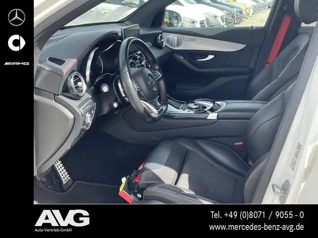 Mercedes-Benz GLC view 14