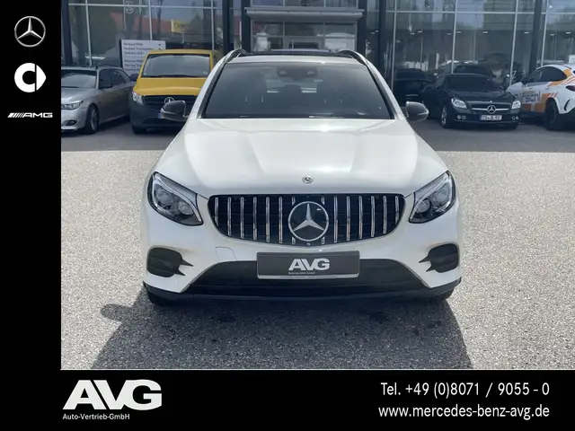 Mercedes-Benz GLC view 5