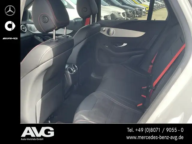 Mercedes-Benz GLC view 12