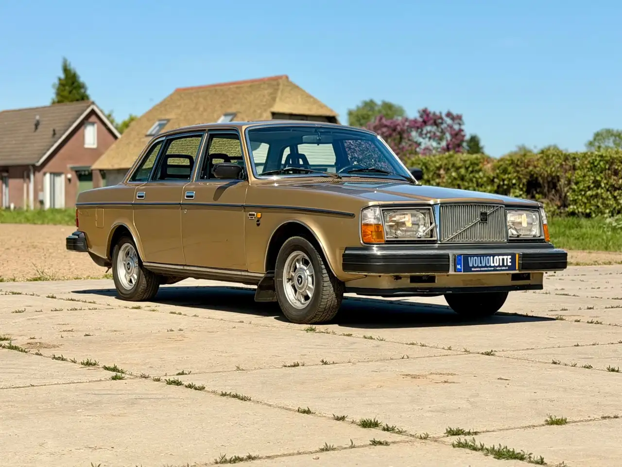 Volvo 264 GL 2.7 Handgeschakeld, Schuifdak, Airco, Trekhaak, foto 7