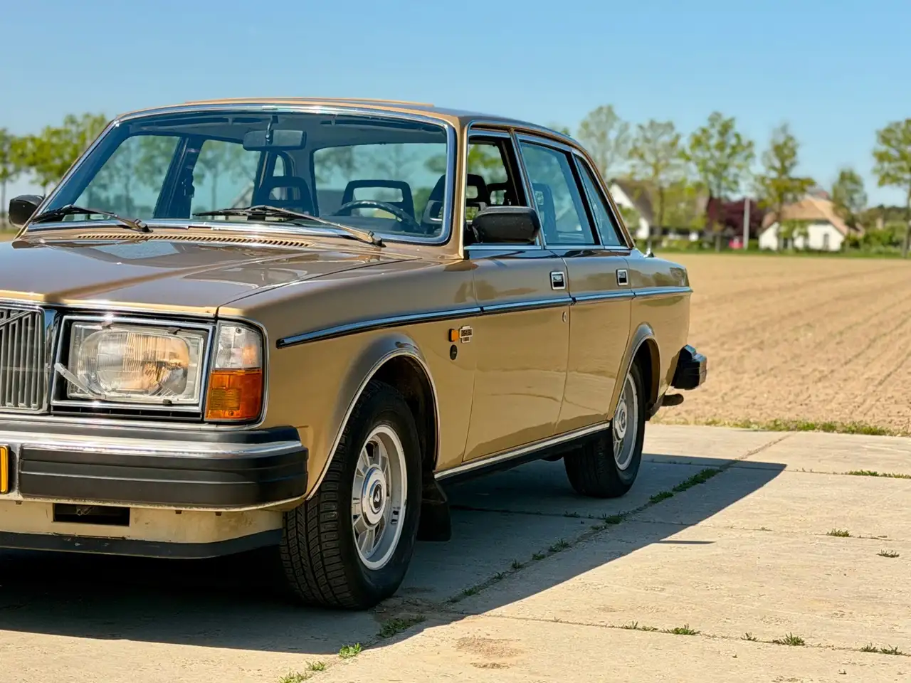 Volvo 264 GL 2.7 Handgeschakeld, Schuifdak, Airco, Trekhaak, foto 12