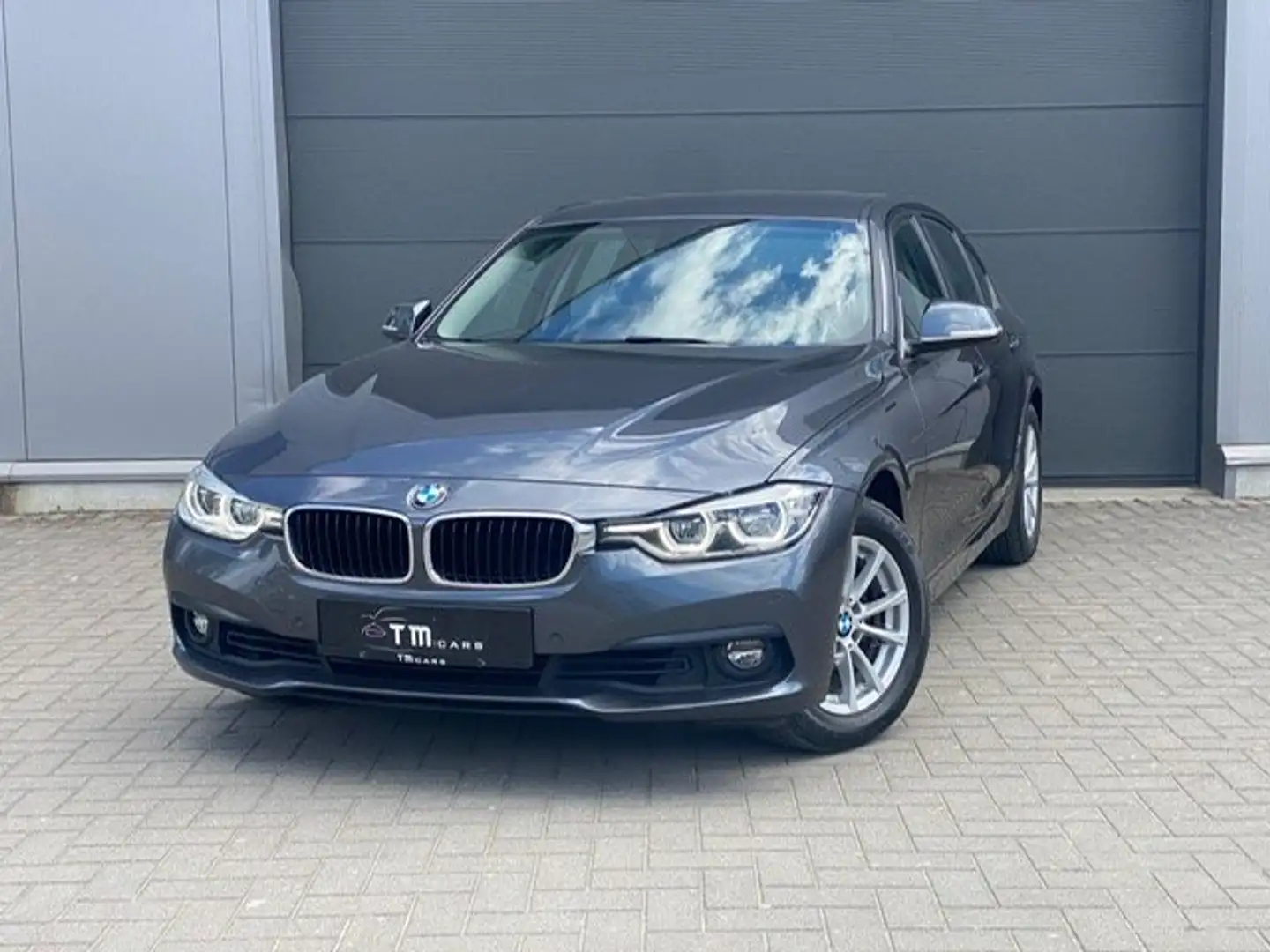 BMW 318 automaat/head-up display/leder - 1