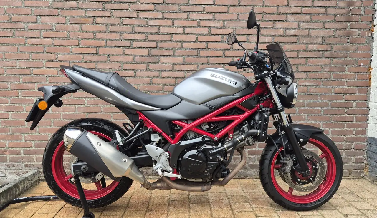 Suzuki SV 650