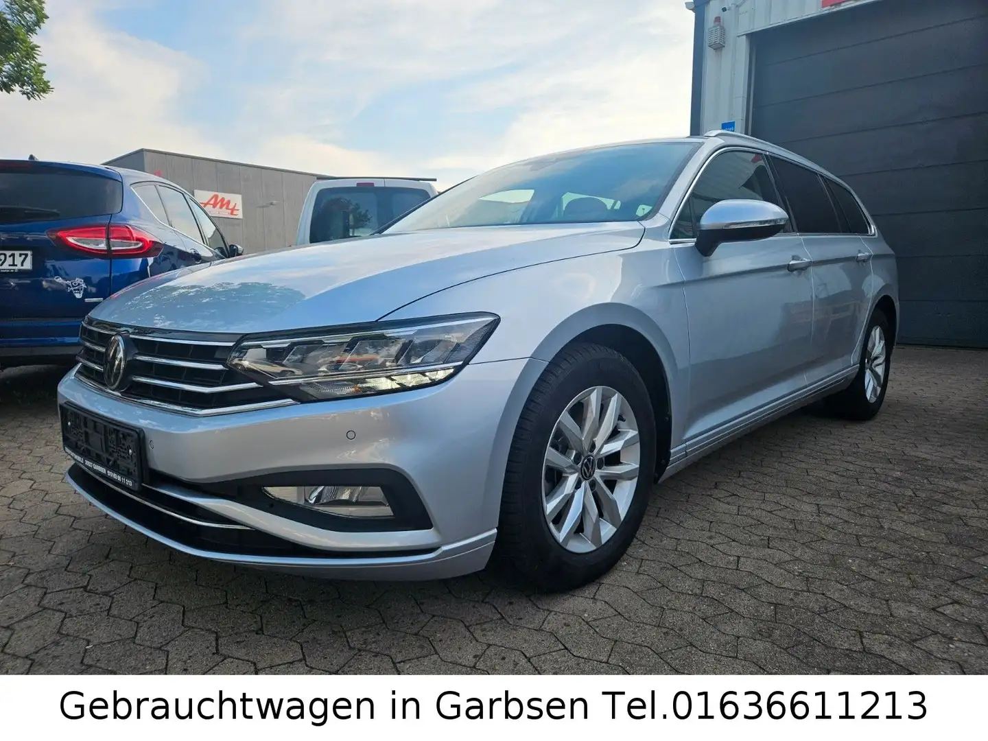 Volkswagen Passat Variant 1.5 TSI DSG Business LED AHK Navi Argent - 1