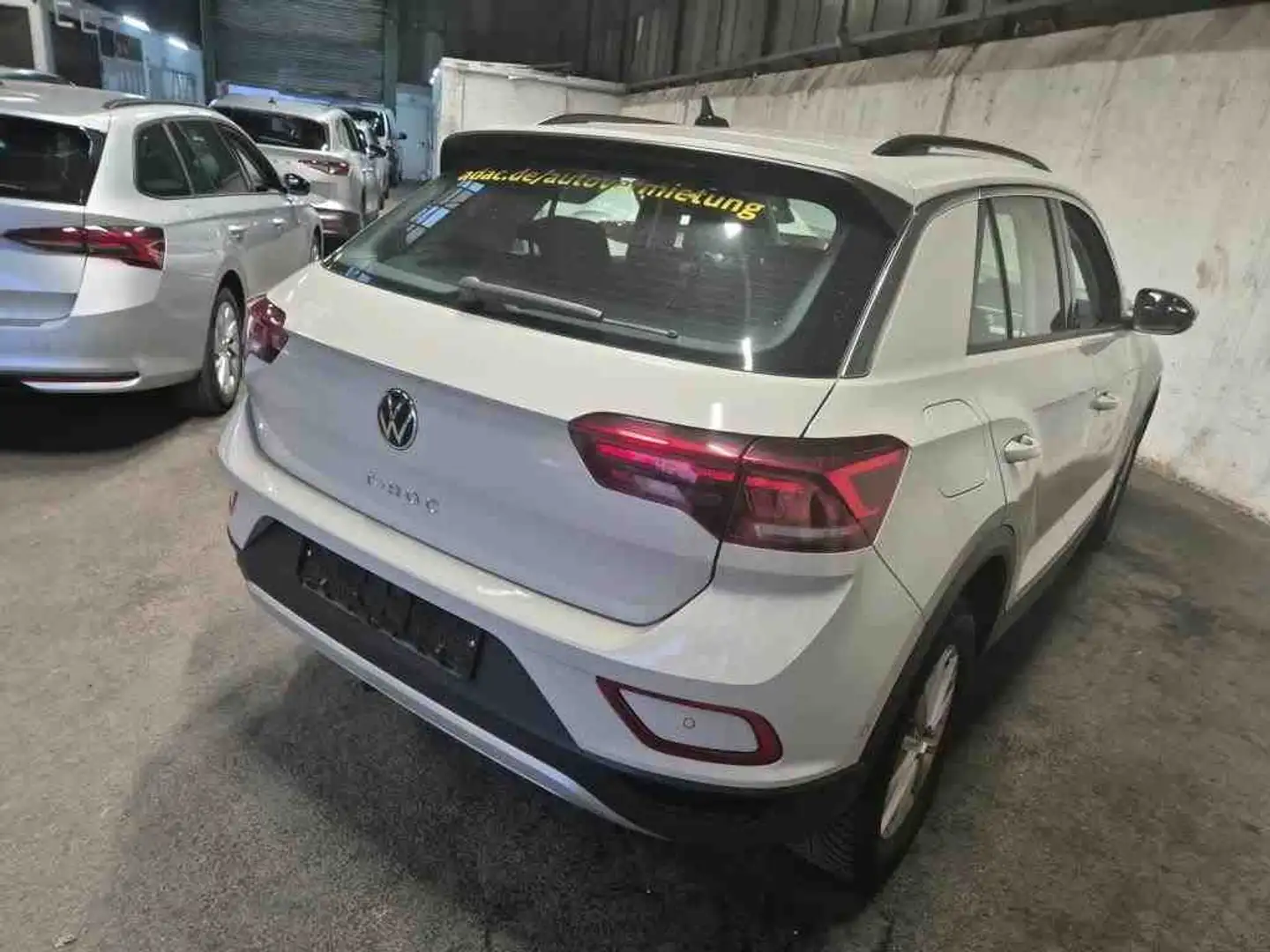 Volkswagen T-Roc 1.5 TSI OPF DSG Life Grau - 2