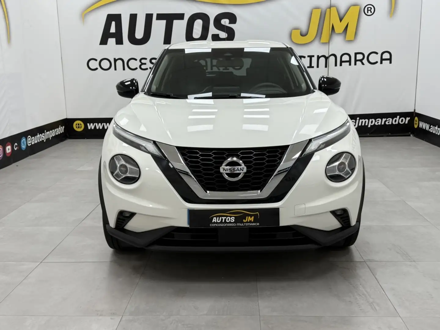 Nissan Juke 1.0 DIG-T Tekna 4x2 DCT 7 117 Blanco - 2