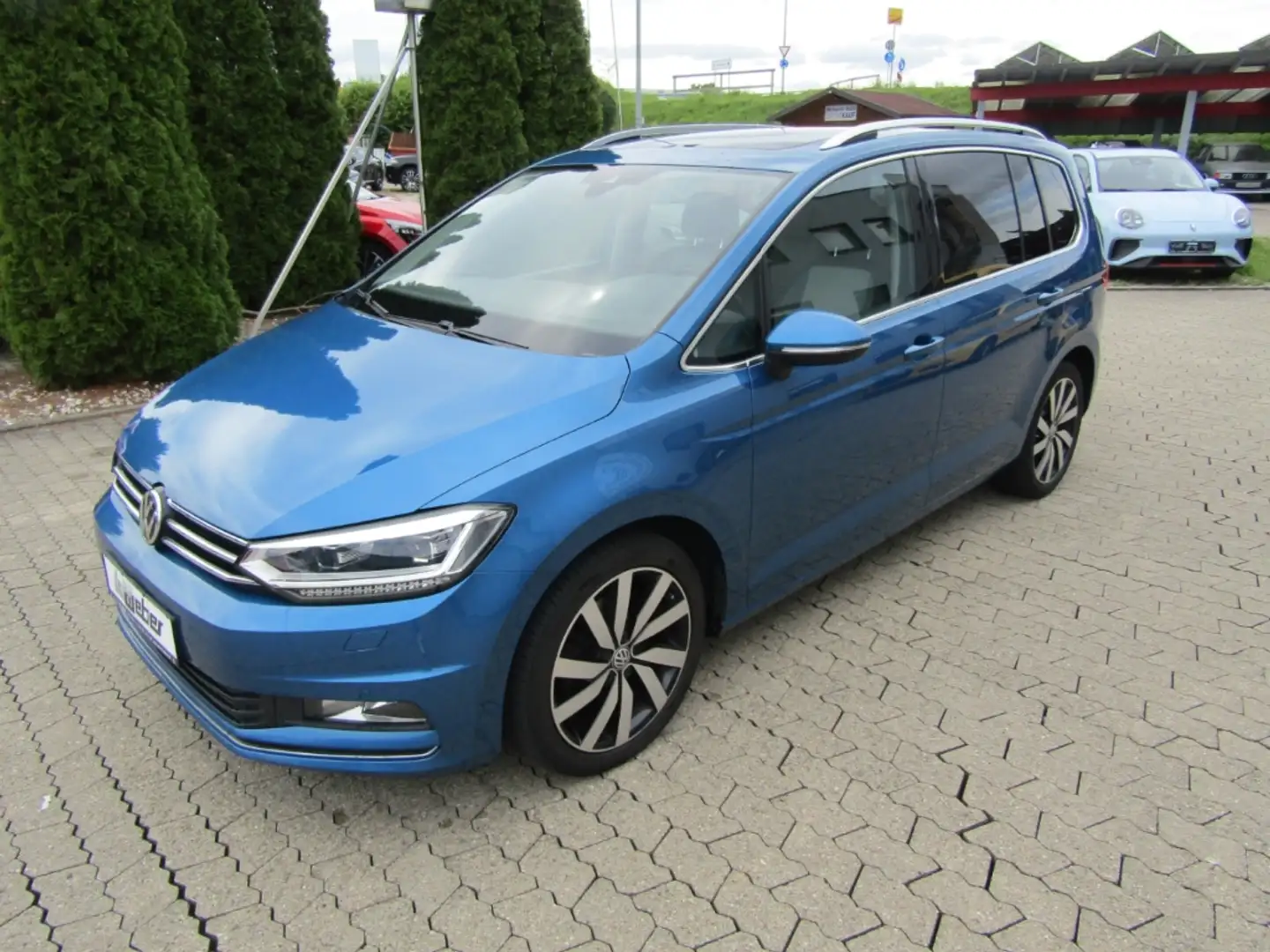 Volkswagen Touran Highline BMT 2.0 TDI SHZ KAMERA PDC PANORAMA Bleu - 2