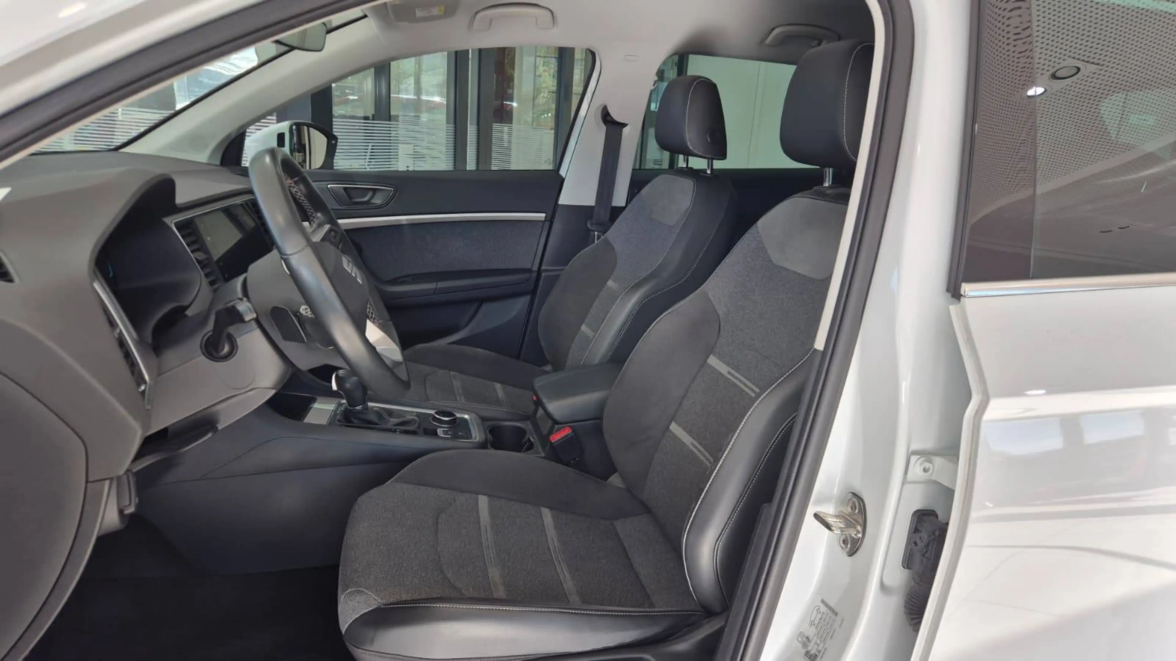 SEAT Ateca 1.5 TSI dsg Xperience *AHK*ACC*Kamera* — photo 9