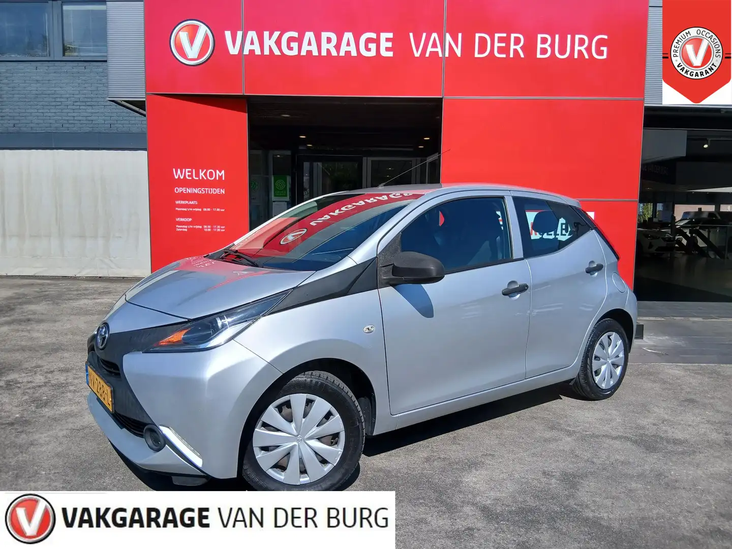 Toyota Aygo 1.0 VVT-i x-fun Airco Cruise Control Grau - 1