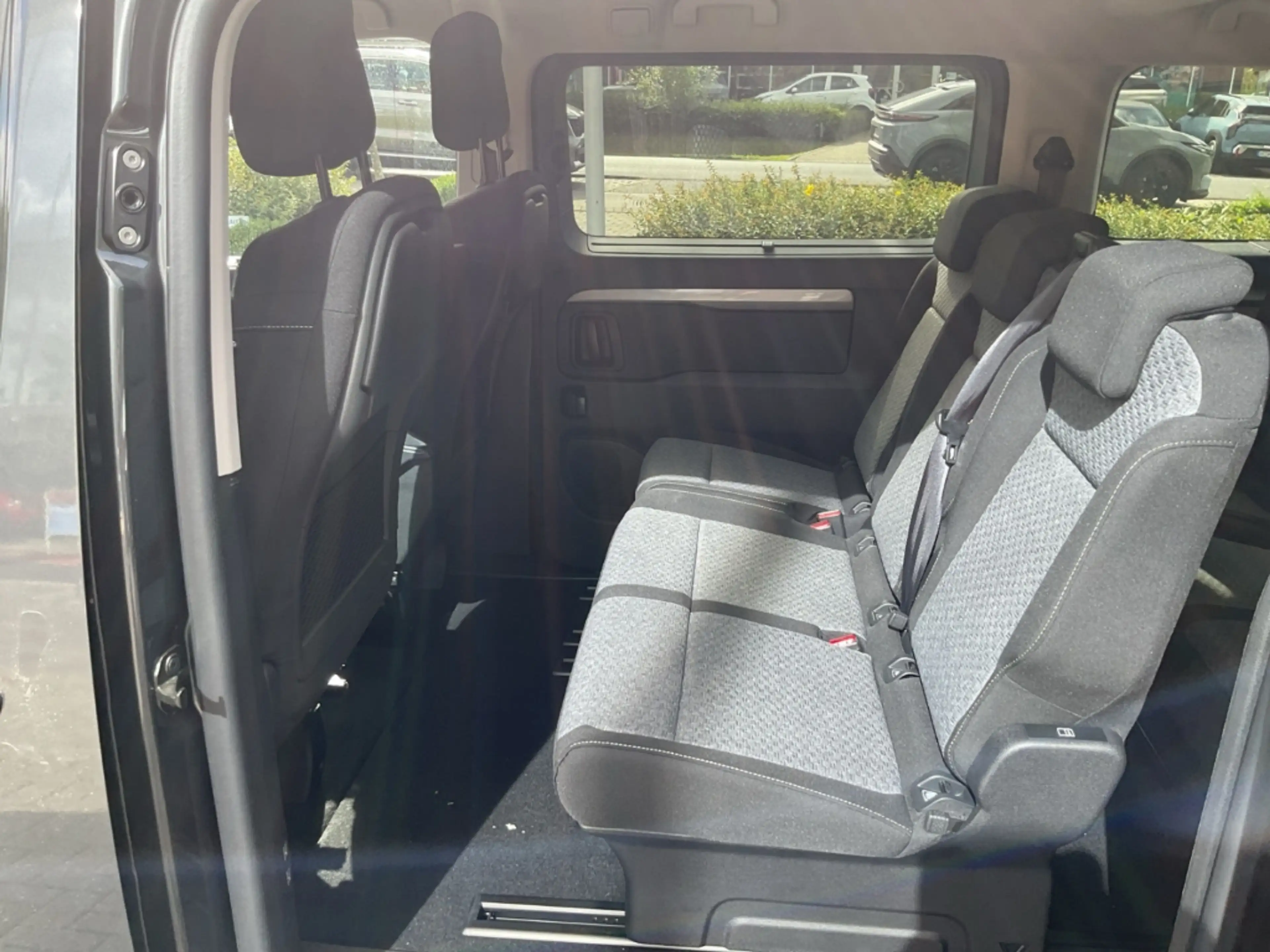 Toyota Proace Verso L2 Teamplayer AHK HUD Navi LED ACC Apple Car — photo 11