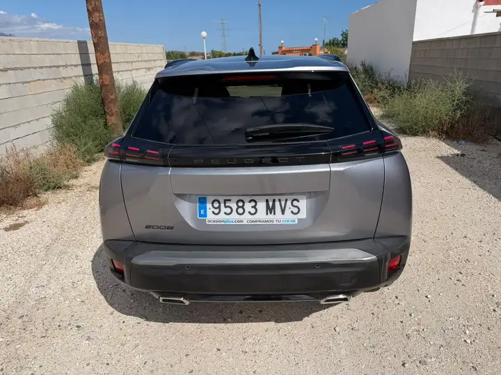 Peugeot 2008 2024, foto 3