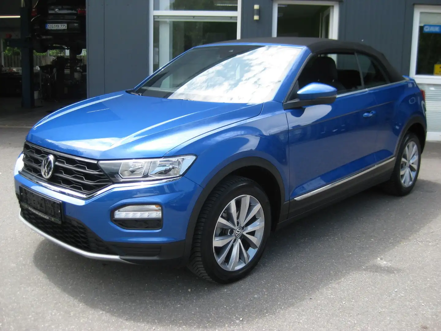 Volkswagen T-Roc 1.5 TSI Cabriolet Style Bleu - 1