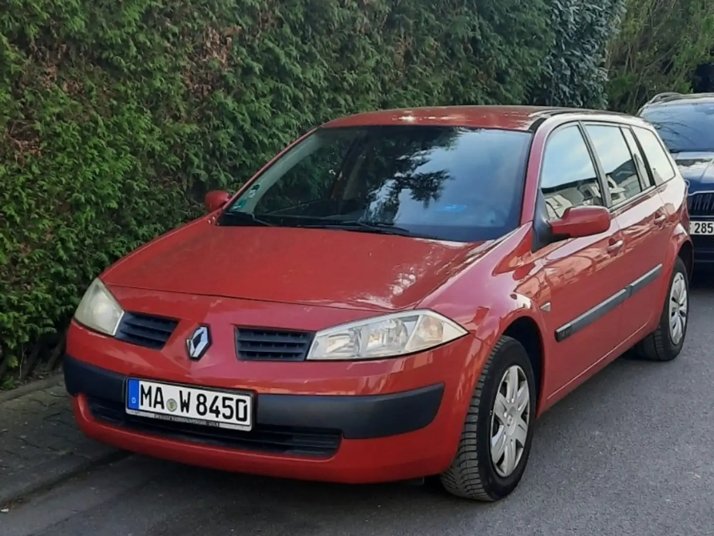 Renault Megane Megane Grandtour 1.6 Grandtour Emotion Red - 2