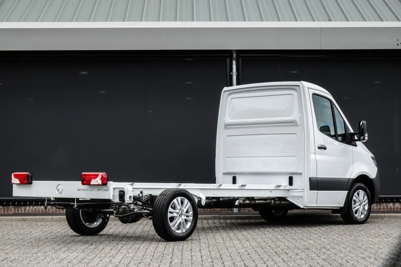 Mercedes-Benz Sprinter L3 | 317Cdi 170Pk 9G-tronic | Chassis Cabine | RWD Wit - 2