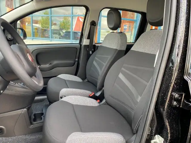 Fiat Panda view 3