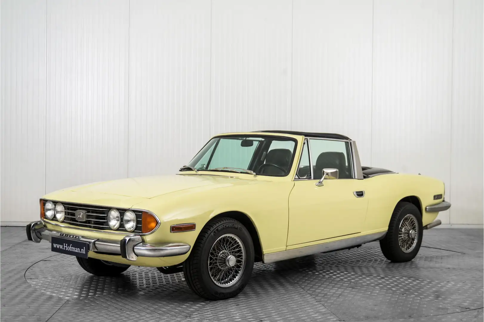 Triumph Stag V8 automaat Amarillo - 1