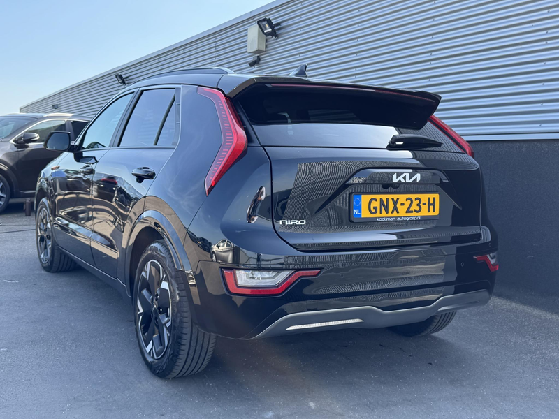 Kia e-Niro EV DynamicPlusLine 64.8 kWh Schuif/kanteldak, Elek — photo 8