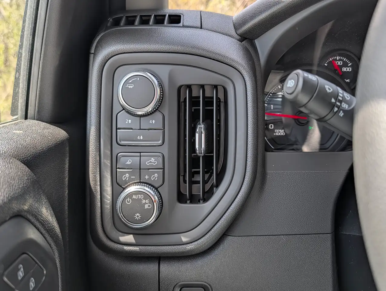 GMC Sierra 2500HD снимка GMC Sierra 2500HD