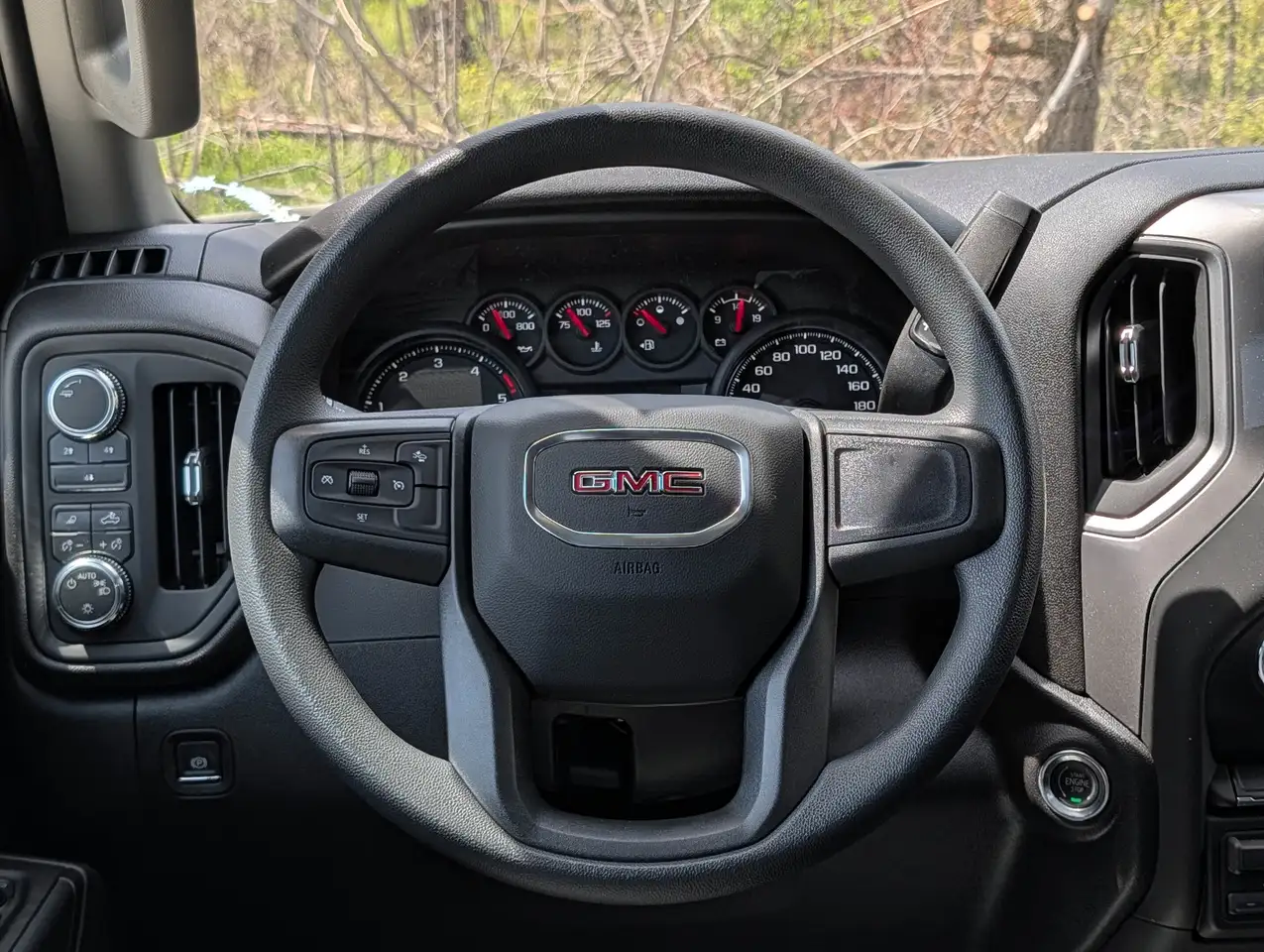 GMC Sierra 2500HD снимка GMC Sierra 2500HD
