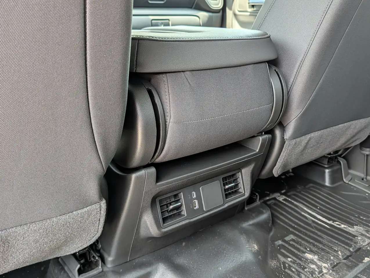 GMC Sierra 2500HD снимка GMC Sierra 2500HD