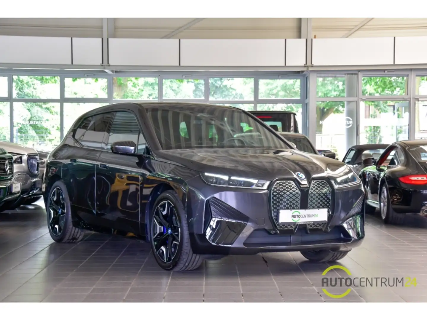 BMW iX 40 Skylounge Massage HK HUD Soft Laser 360 Grau - 1