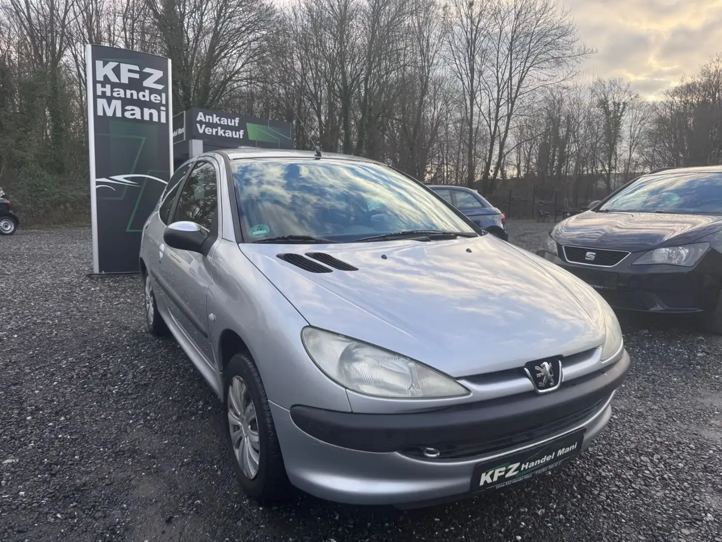 Peugeot 206 Klima*TÜV012028* Silber - 1