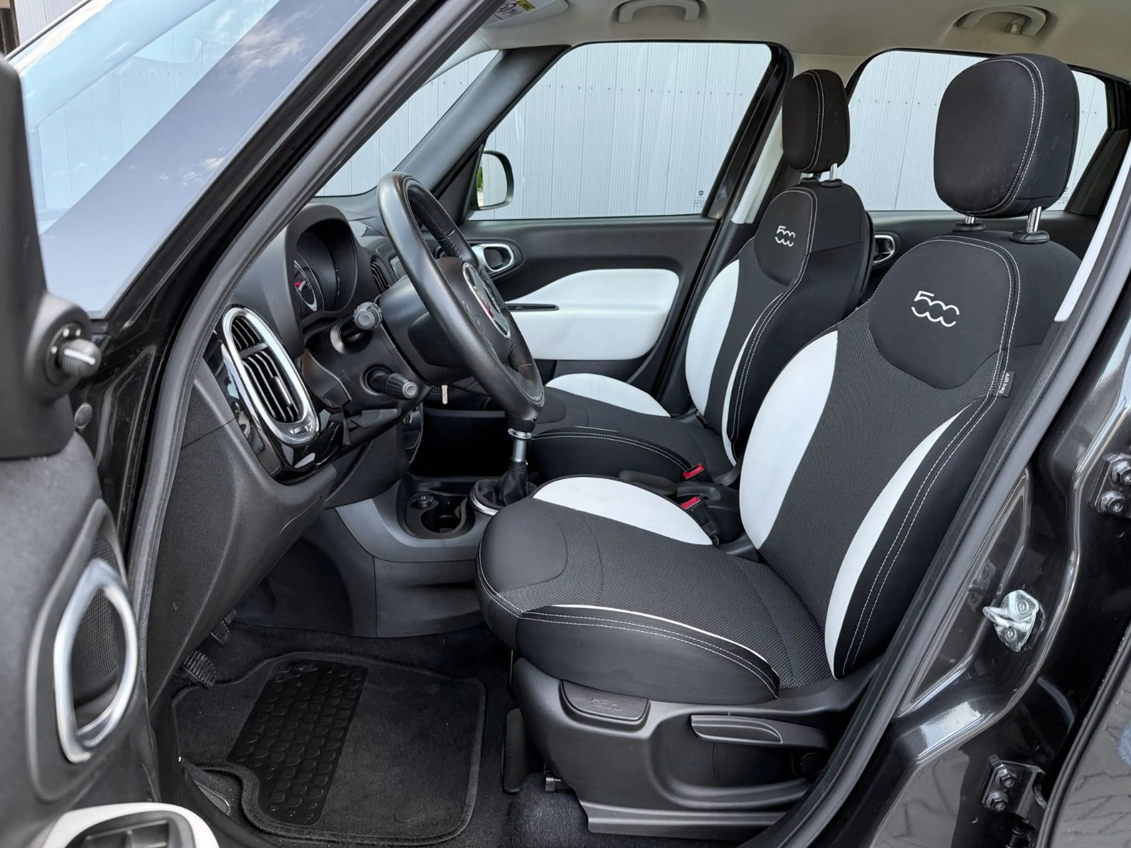 Fiat 500L Trekking ROCKSTAR |NAVI|DAB|TEILLEDER|PDC|+ — photo 8