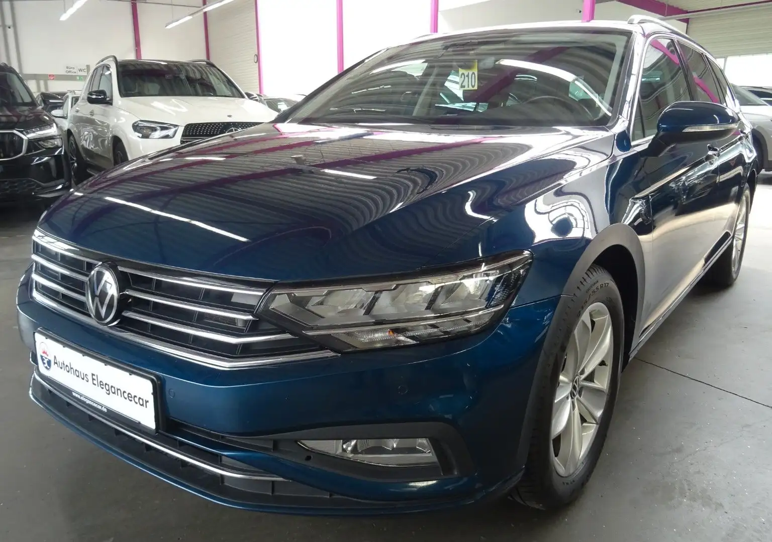 Volkswagen Passat Variant PASSAT 2.0 TDI CL.AHK*ACC*CAM*MASSAGE*SHA* Blau - 1
