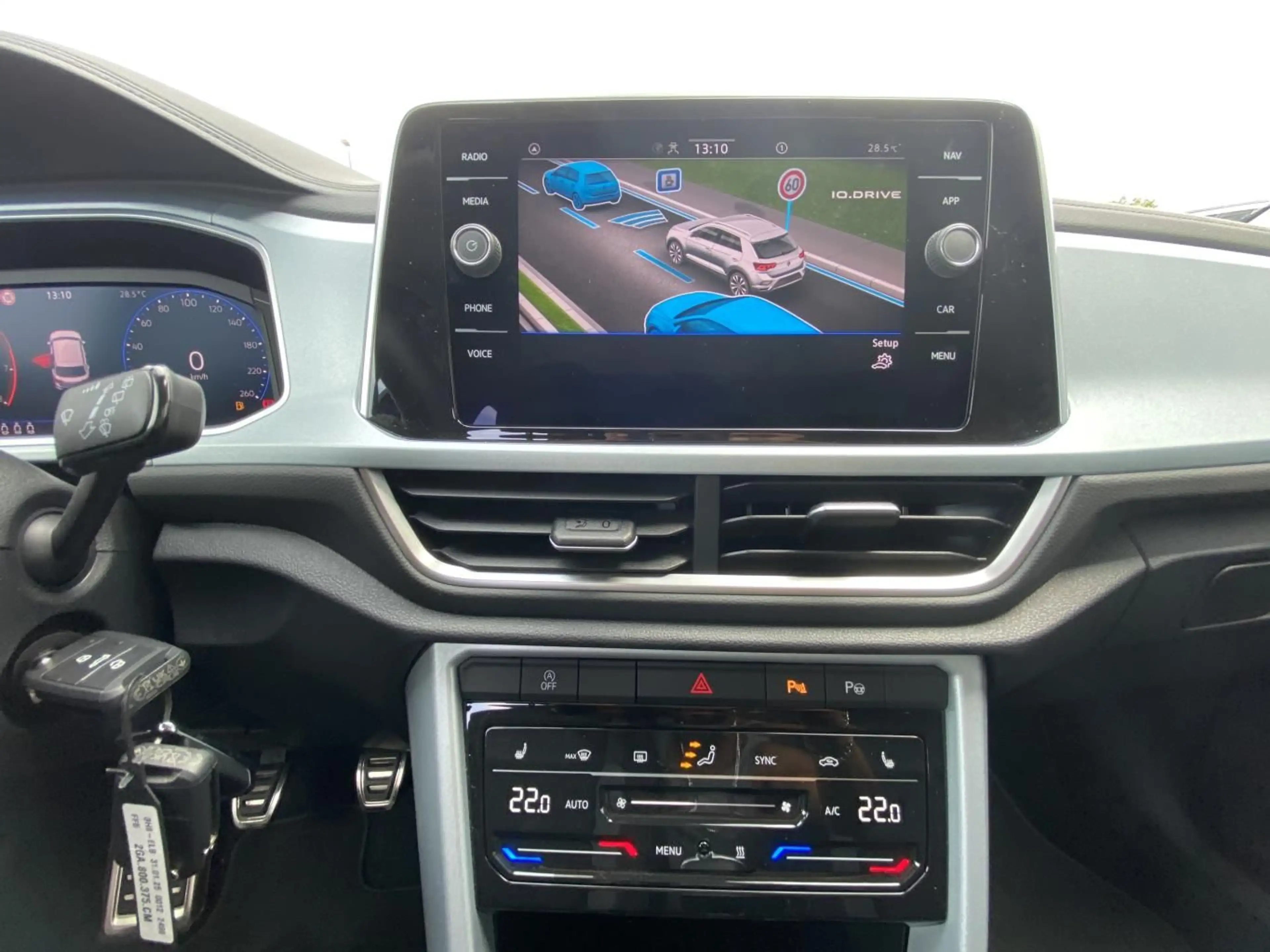 Volkswagen T-Roc 1.5 TSI GOAL STANDHEIZUNG+APP-CONNECT+ACC+ — photo 15