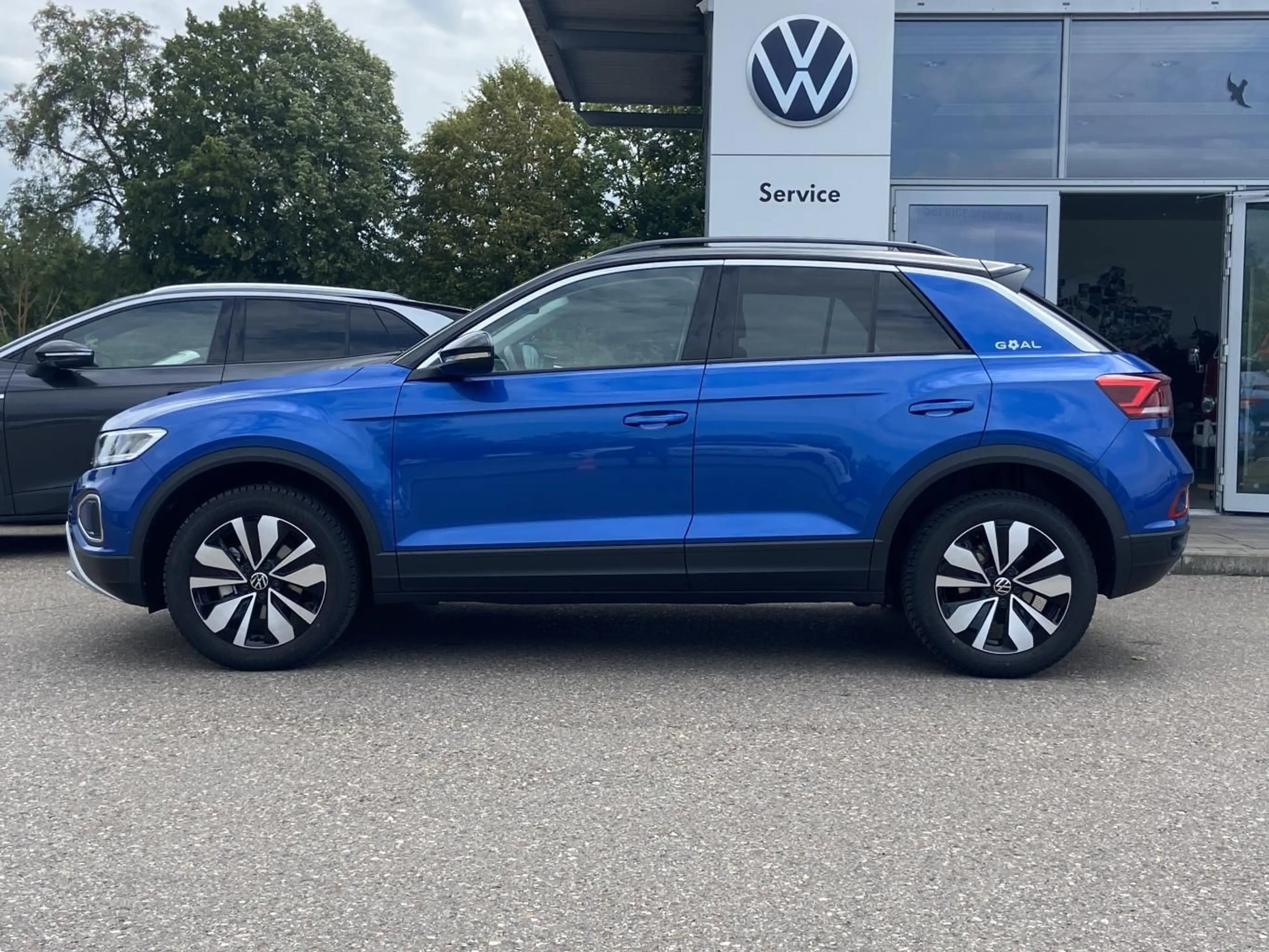 Volkswagen T-Roc 1.5 TSI GOAL STANDHEIZUNG+APP-CONNECT+ACC+ — photo 2