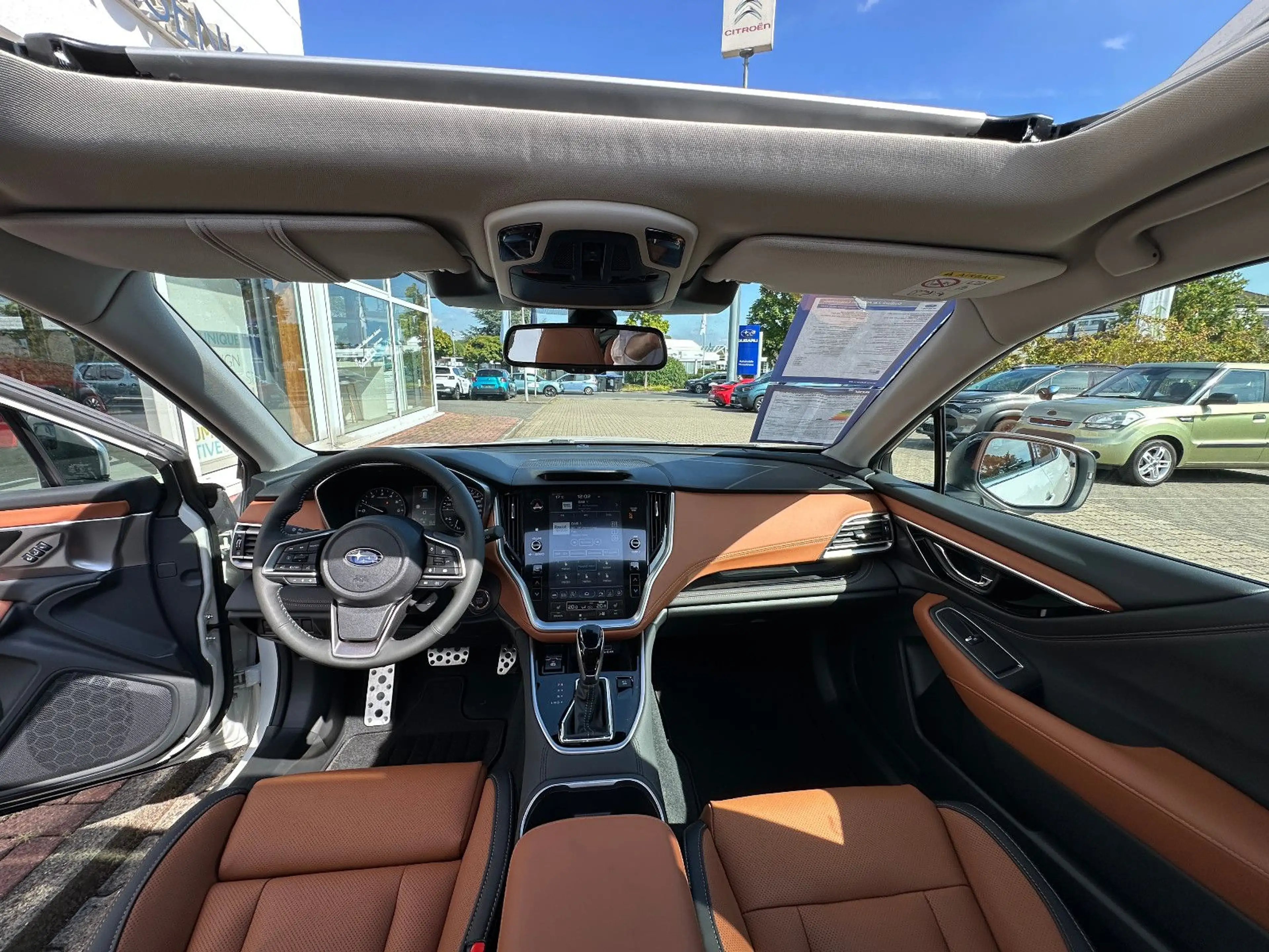 Subaru OUTBACK Platinum | Nav - RCam - SD — photo 11