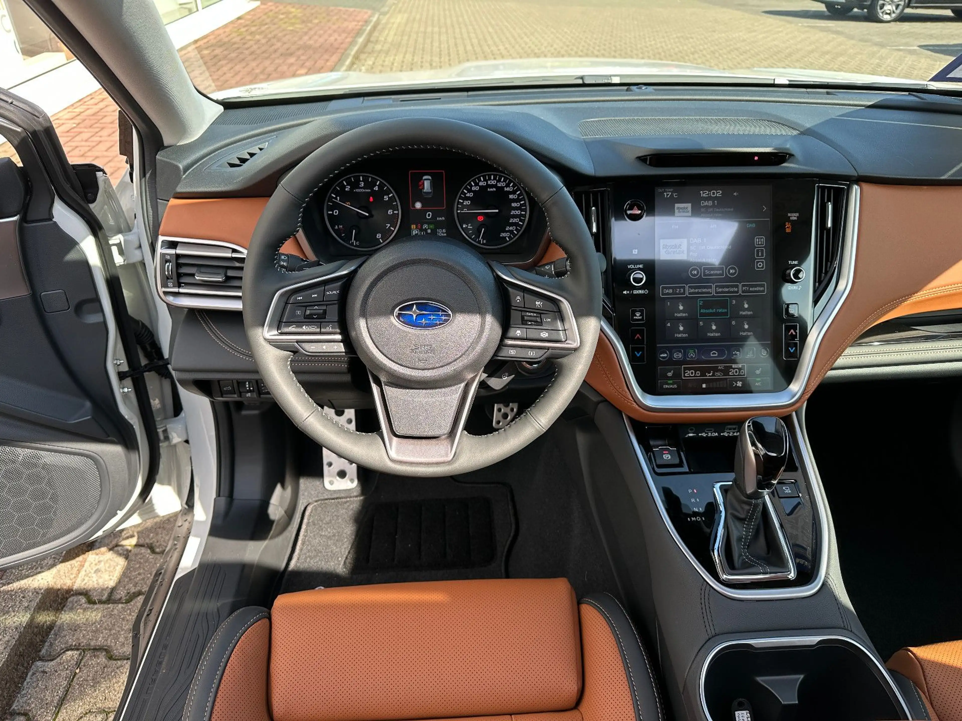 Subaru OUTBACK Platinum | Nav - RCam - SD — photo 13