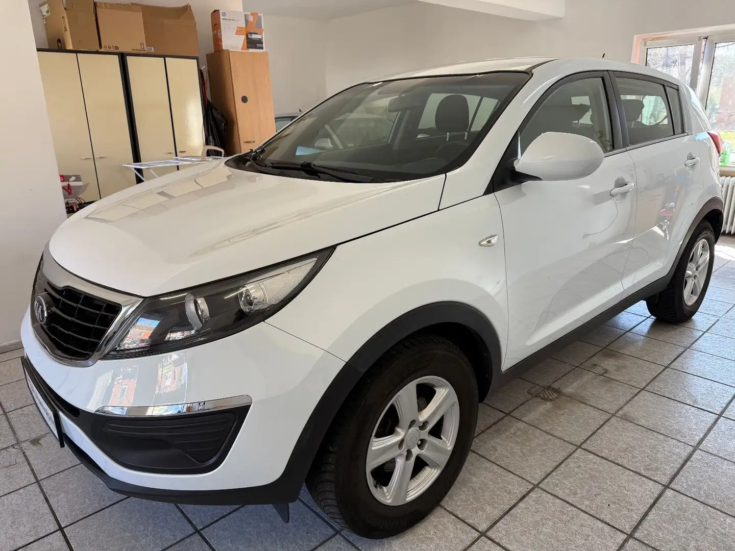Kia Sportage Attract 2WD Blanc - 1