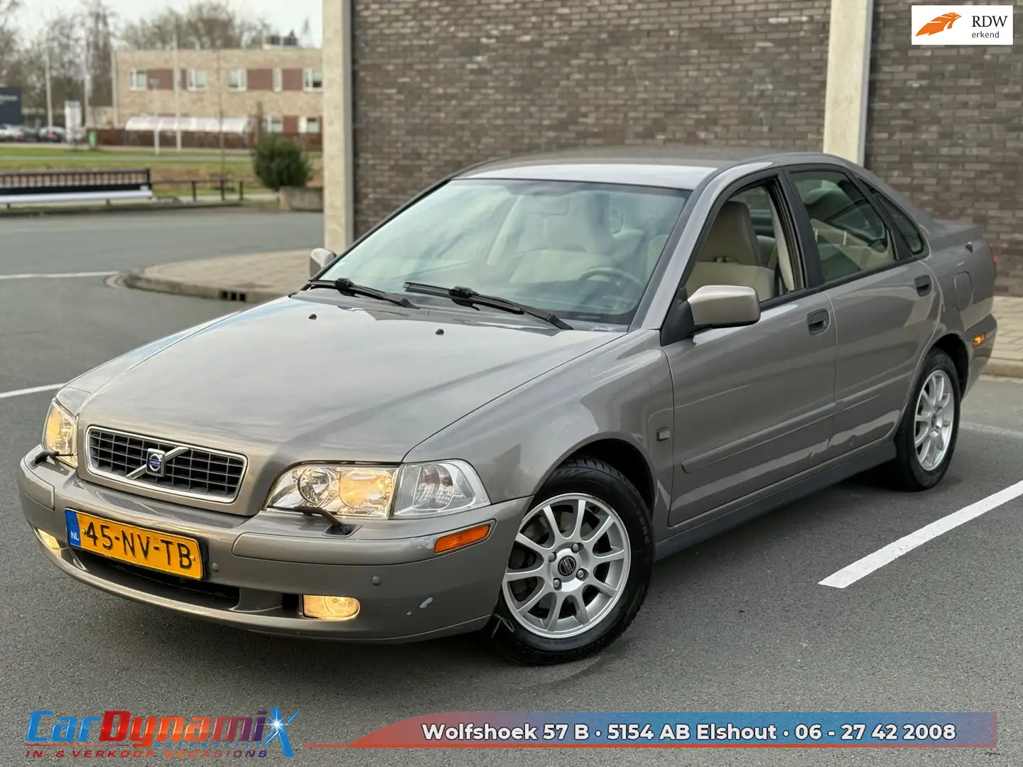 Volvo S40 2.0 Europa | Autom. | Airco | Distr.v.v. | NAP | S Grijs - 1