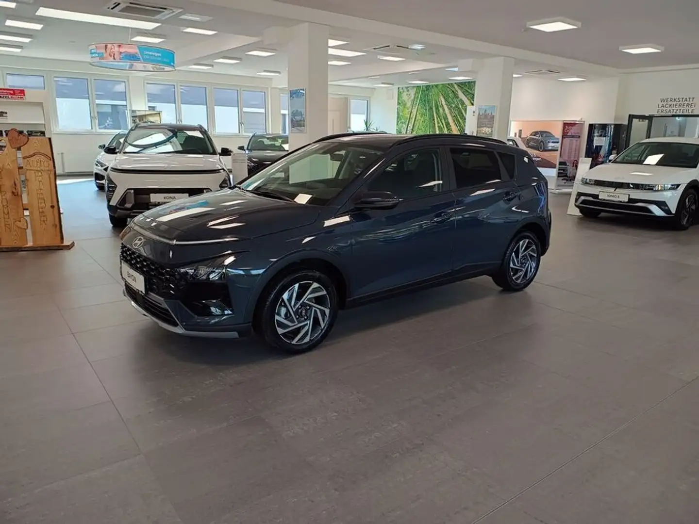 Hyundai BAYON 1,0 T-GDI GO! PLUS DCT *LED*ACC*Navi* Grau - 2