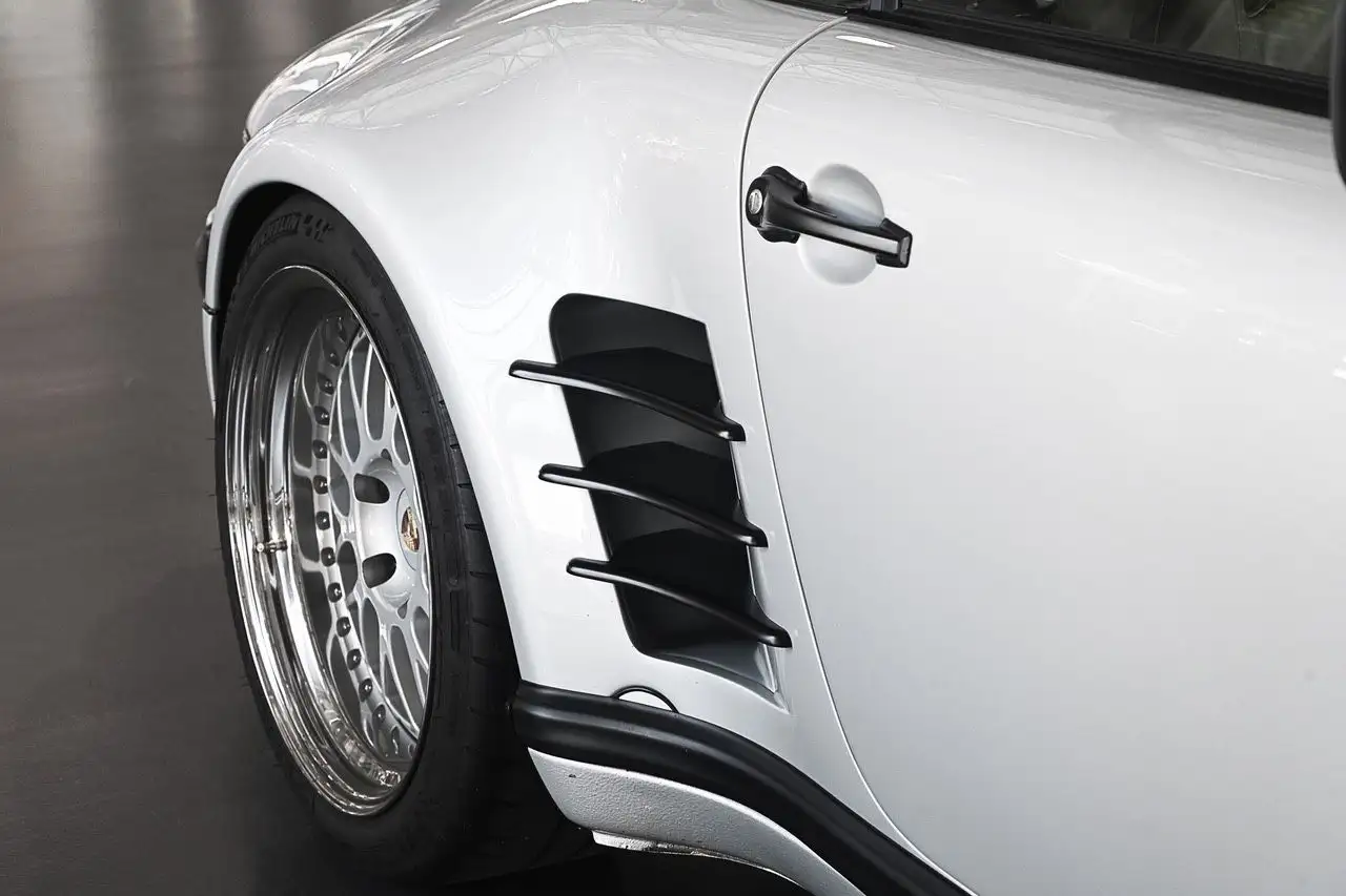 Porsche 911 / 930 Turbo 3,3 LT, foto 11