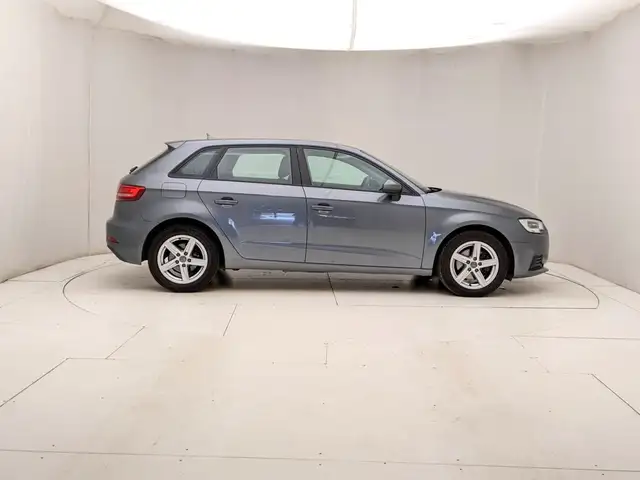 Audi A3 view 3