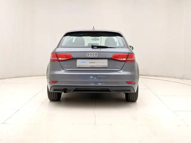 Audi A3 view 5