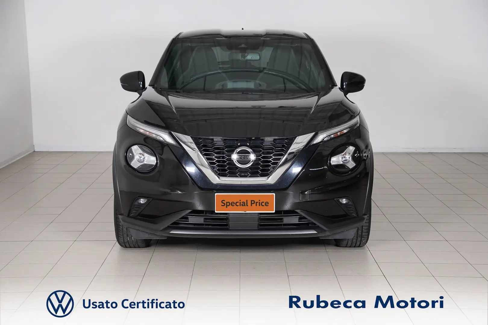 Nissan Juke 1.0 Dig-T DCT N-Connecta 114CV Schwarz - 2