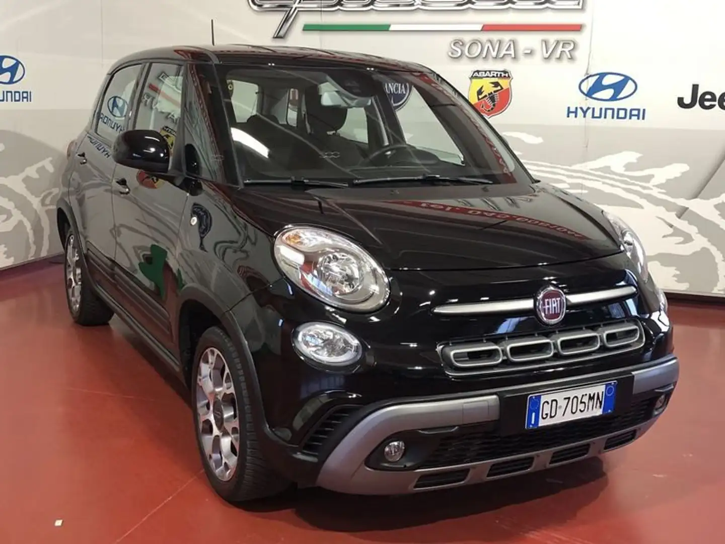 Fiat 500L 1.3 Multijet 95 CV Cross Nero - 1