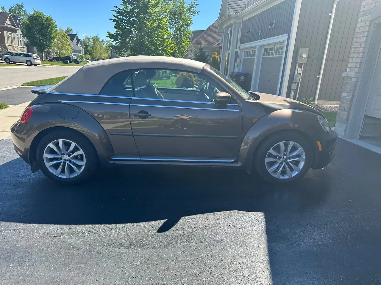 Volkswagen Beetle снимка Volkswagen Beetle