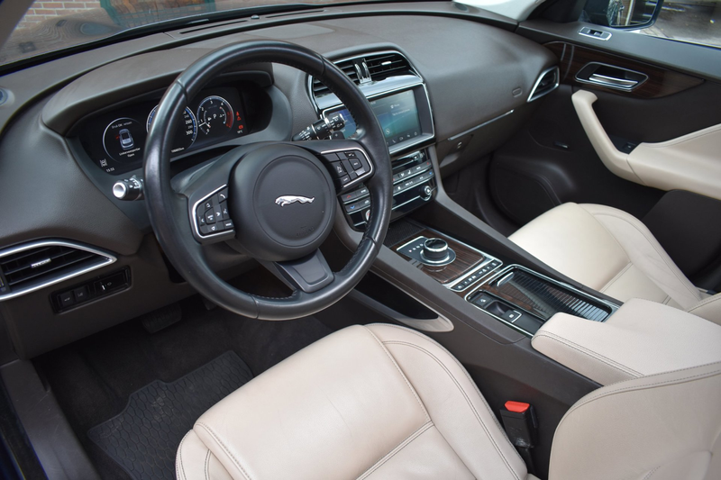 Jaguar F-Pace 2.0 Portfolio AWD 20d '17 Pano Xenon Clima Navi Cr — photo 12