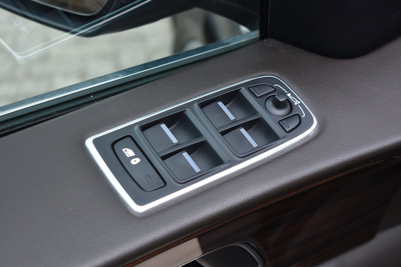 Jaguar F-Pace 2.0 Portfolio AWD 20d '17 Pano Xenon Clima Navi Cr — photo 13