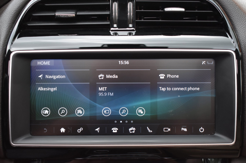 Jaguar F-Pace 2.0 Portfolio AWD 20d '17 Pano Xenon Clima Navi Cr — photo 23