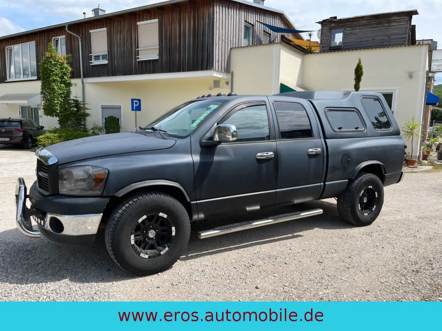 Dodge RAM Grau - 1